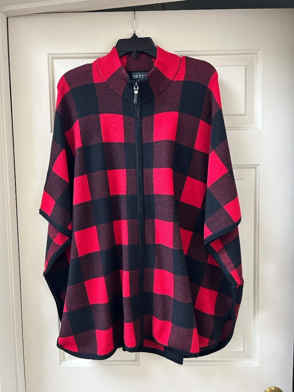 NICOLE MILLER PONCHO NWOT